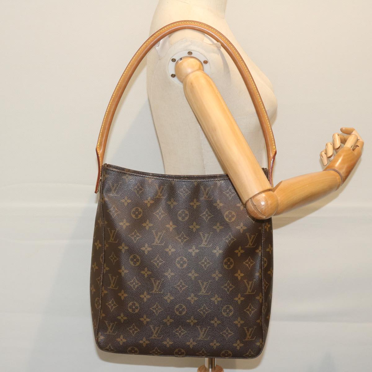 LOUIS VUITTON Monogram Looping GM Shoulder Bag M51145 LV Auth 60514