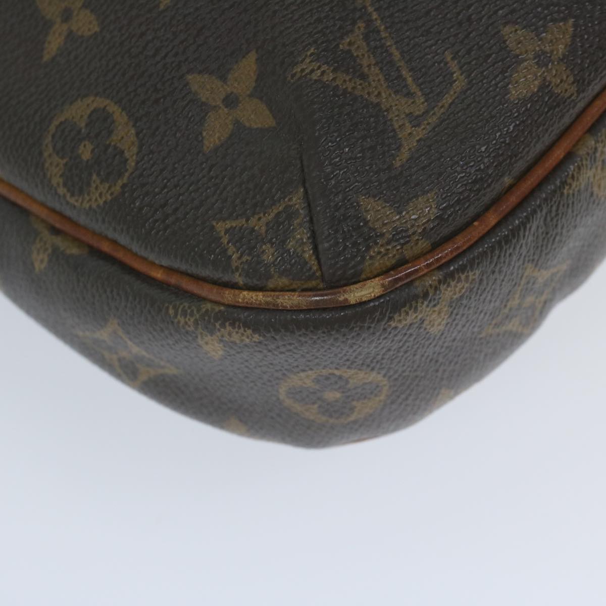 LOUIS VUITTON Monogram Odeon PM Shoulder Bag M56390 LV Auth 60581