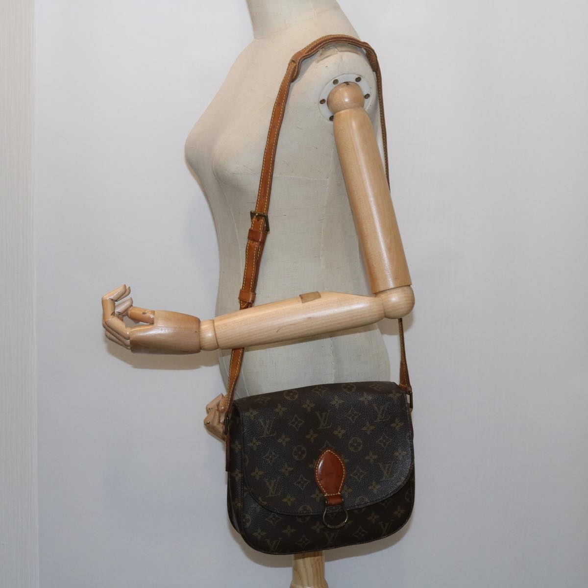 LOUIS VUITTON Monogram Saint Cloud GM Shoulder Bag M51242 LV Auth 60826