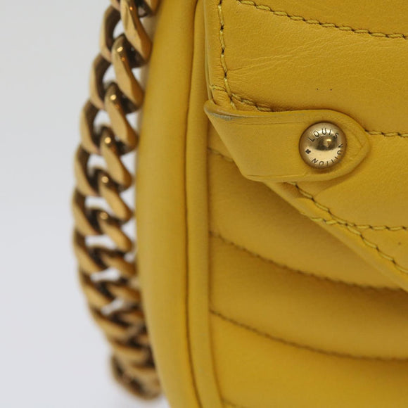 LOUIS VUITTON New Wave Chain Bag PM Schoudertas Leer Geel LV Auth 60852SAV