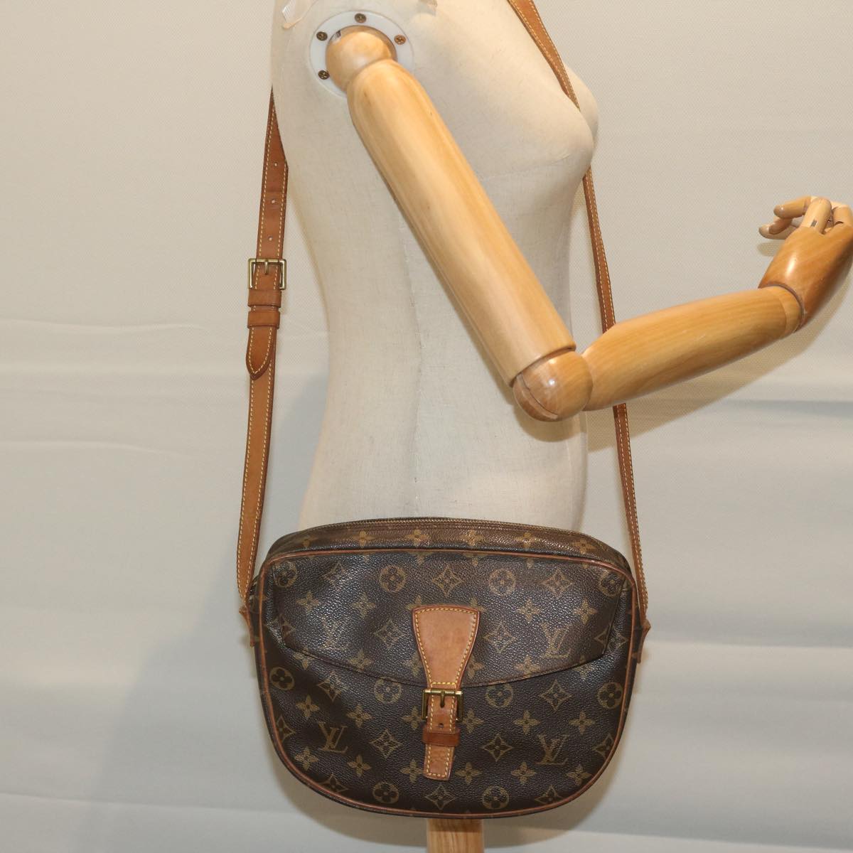 LOUIS VUITTON Monogram Jeune Fille GM Shoulder Bag M51225 LV Auth 61148