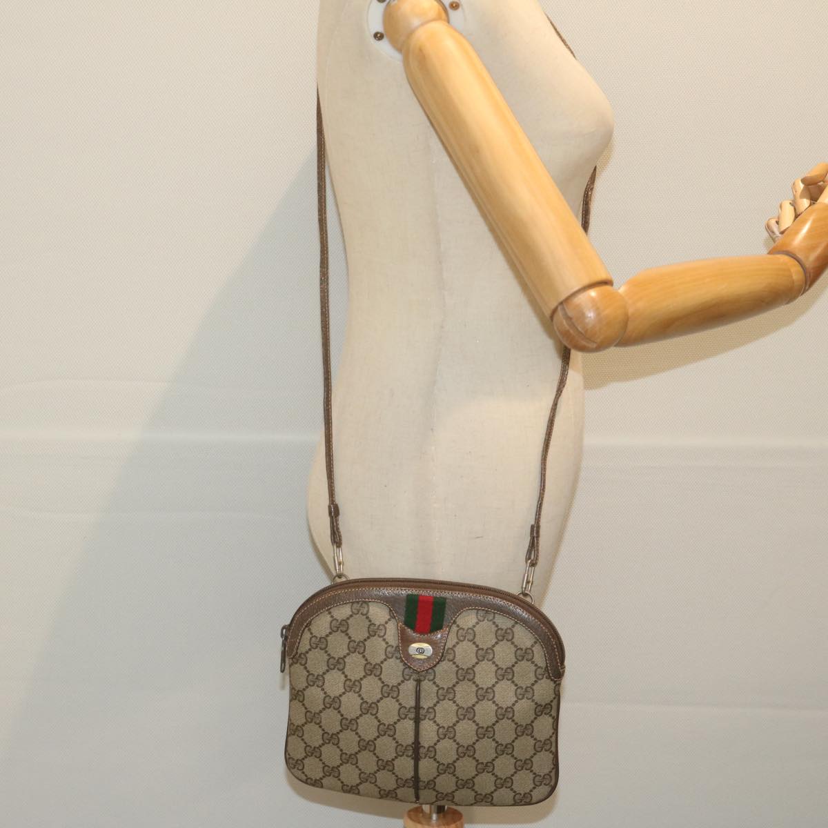 GUCCI GG Canvas Web Sherry Line Shoulder Bag PVC Beige Green Red Auth 61211