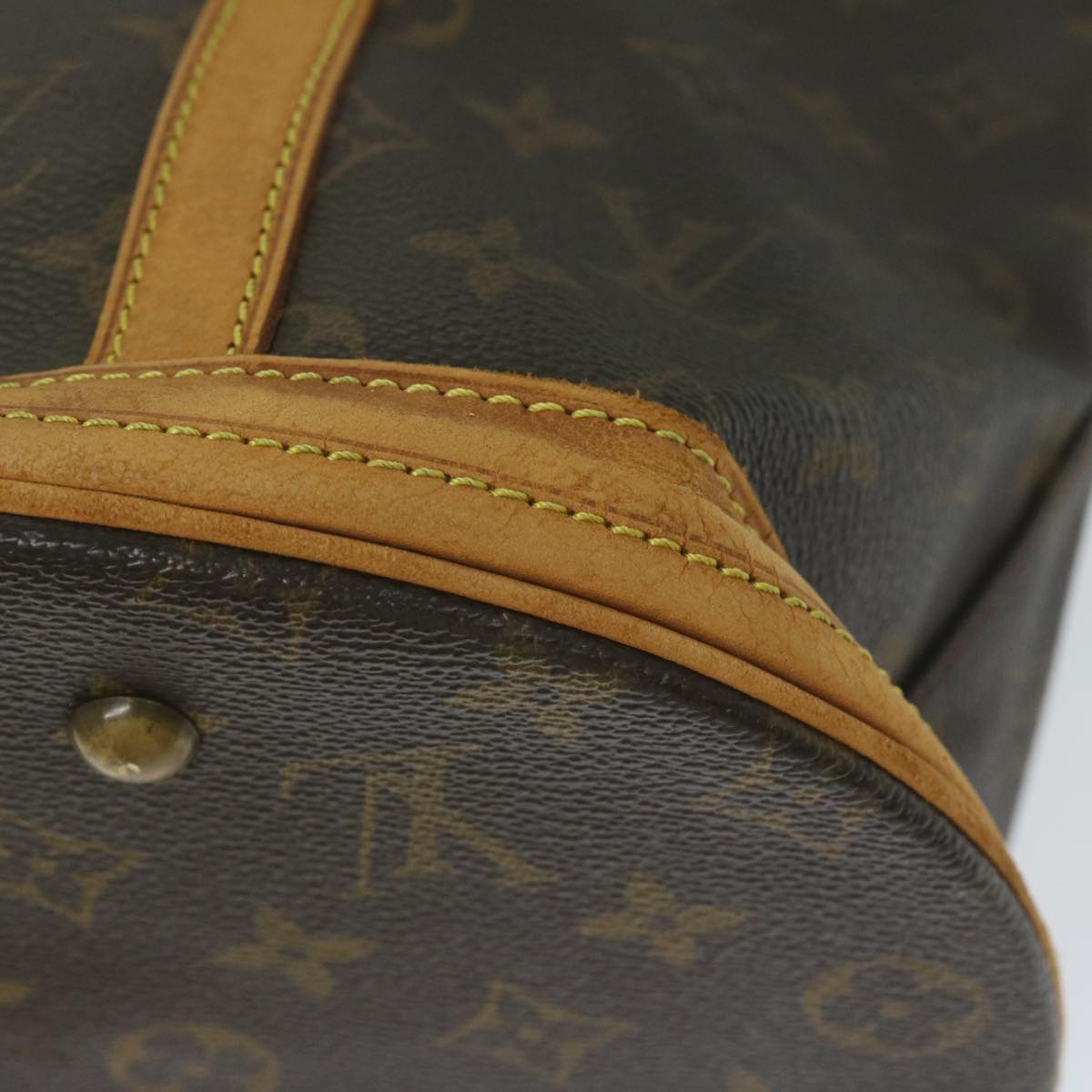 LOUIS VUITTON Monogram Bucket GM Shoulder Bag M42236 LV Auth 61232