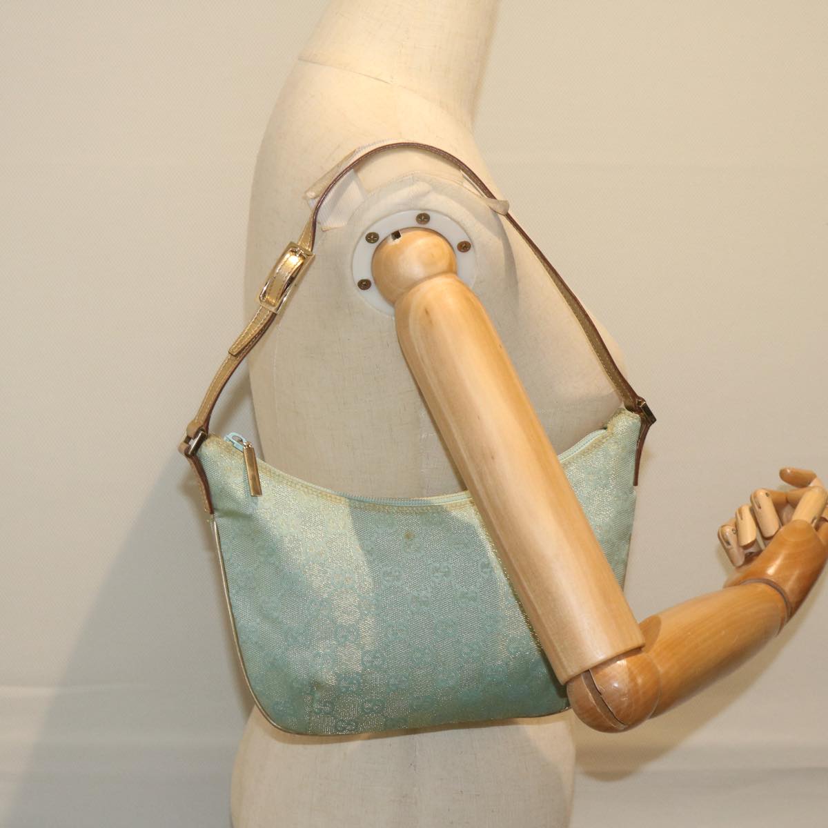 GUCCI GG Canvas Shoulder Bag Light Blue Auth 61257