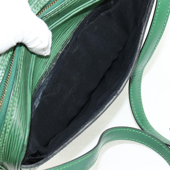 LOUIS VUITTON Epi Jeune Fille MM Shoulder Bag Green M52154 LV Auth 61310