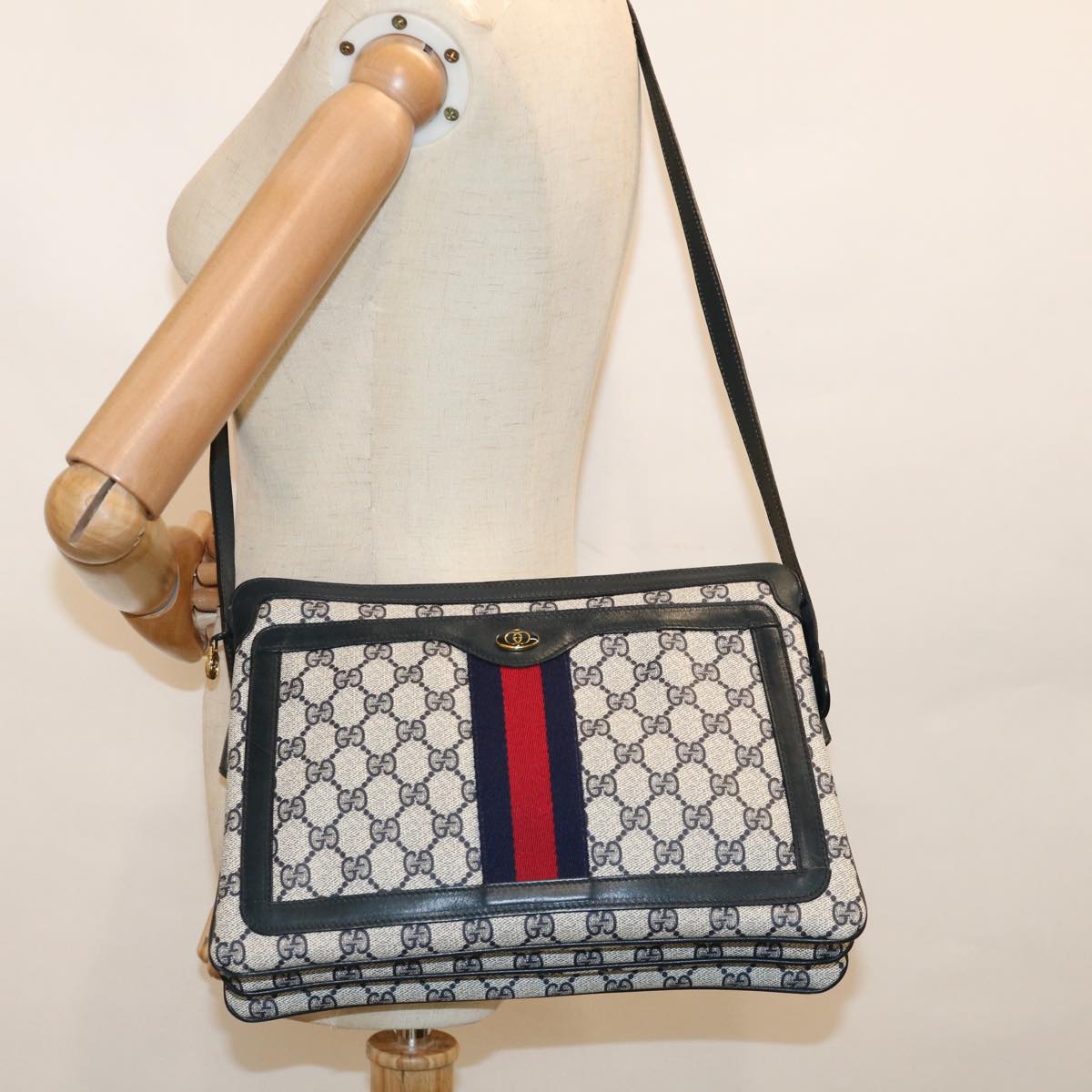 GUCCI GG Supreme Sherry Line Shoulder Bag Red Navy 010 378 Auth 61489