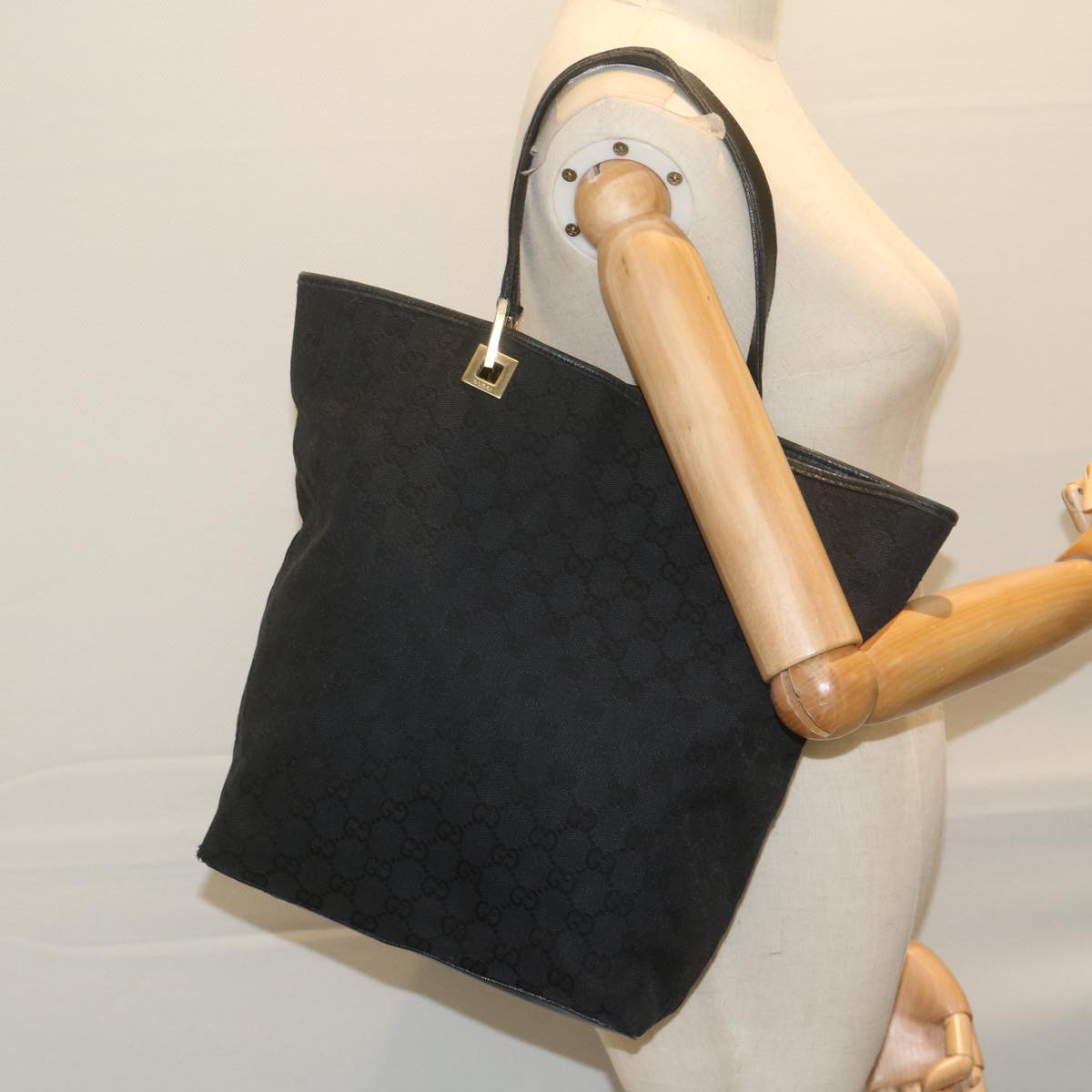 GUCCI GG Canvas Tote Bag Black Auth 61656