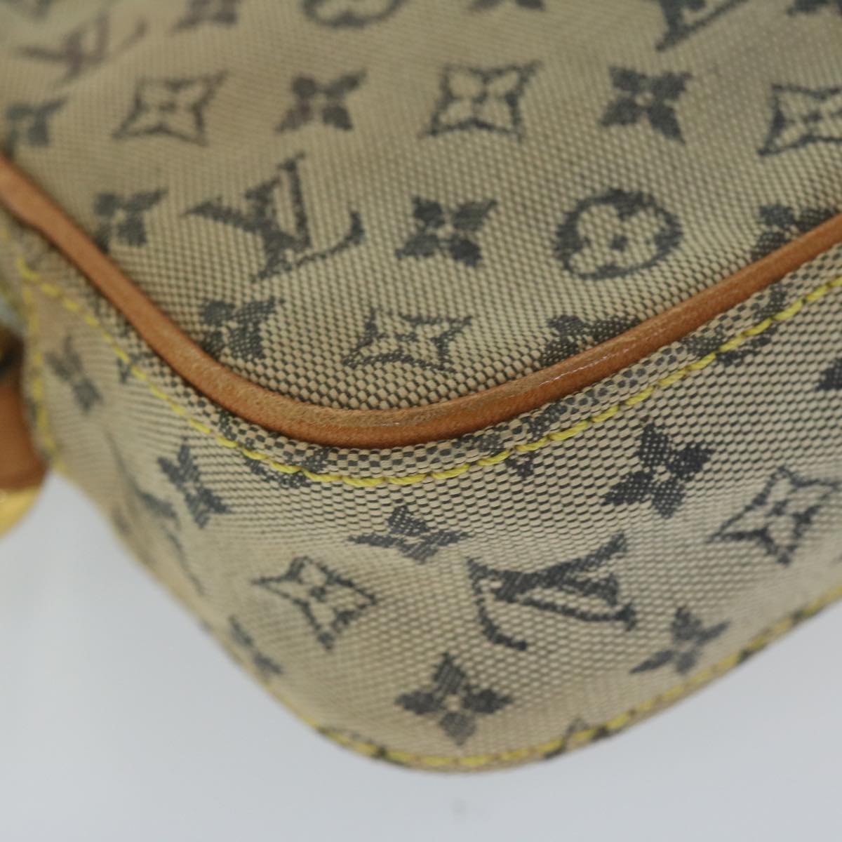 LOUIS VUITTON Monogram Mini Juliet MM Shoulder Bag Blue M92004 LV Auth 61753