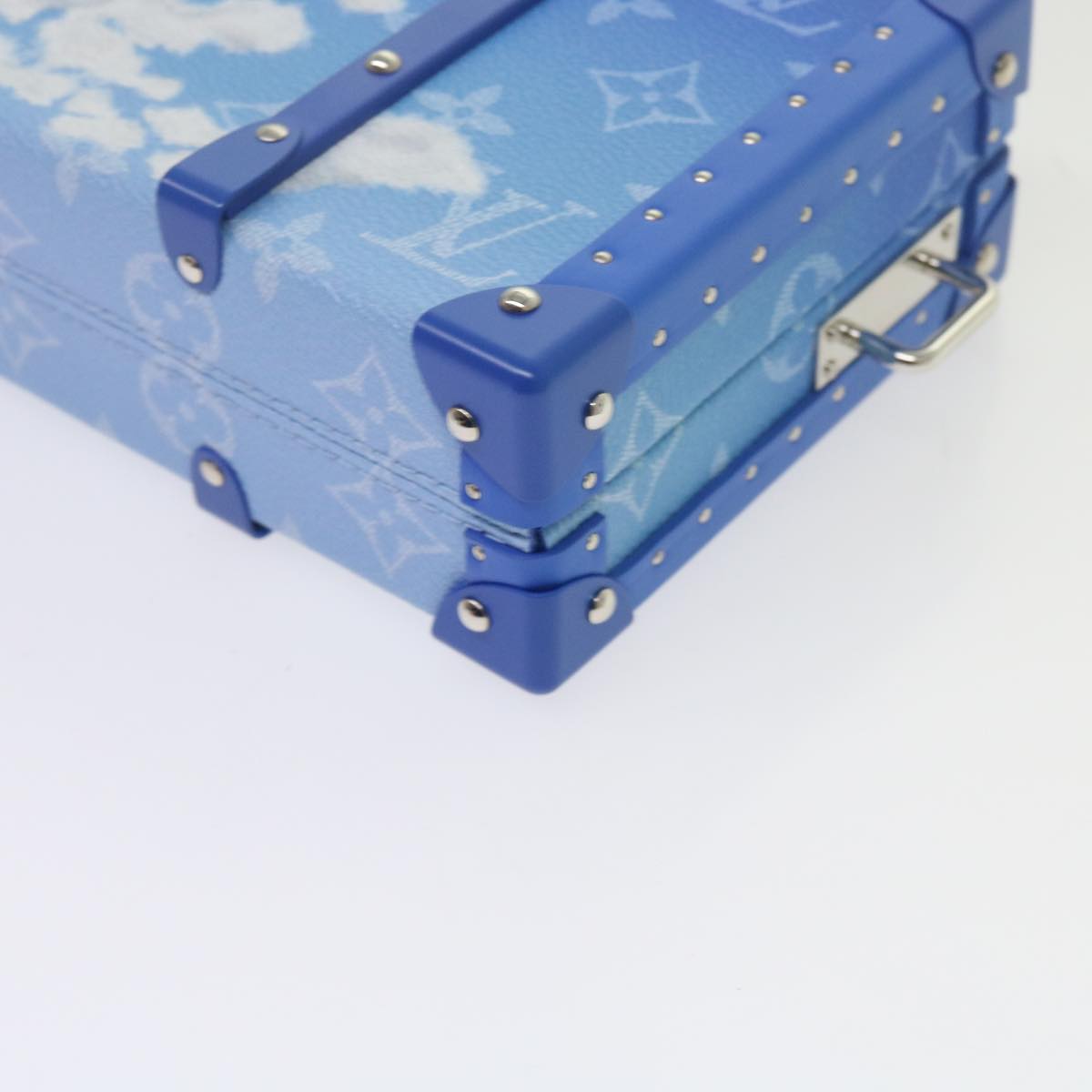 LOUIS VUITTON Monogram Clouds Wallet Trunk Clutch Bag Blue M20403 LV Auth 61941S