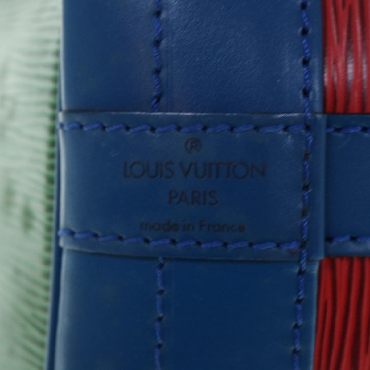 LOUIS VUITTON Epi Trico Color Noe Bag Red Blue Green M44084 LV Auth 62124