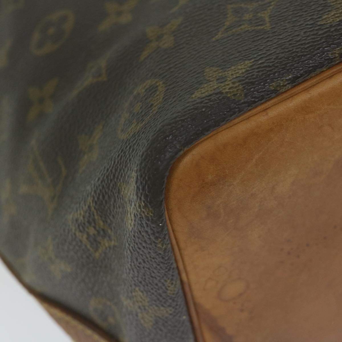 LOUIS VUITTON Monogram Petit Noe Shoulder Bag M42226 LV Auth 62206