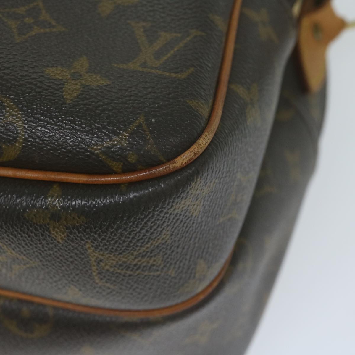 LOUIS VUITTON Monogram Reporter GM Shoulder Bag M45252 LV Auth 62225