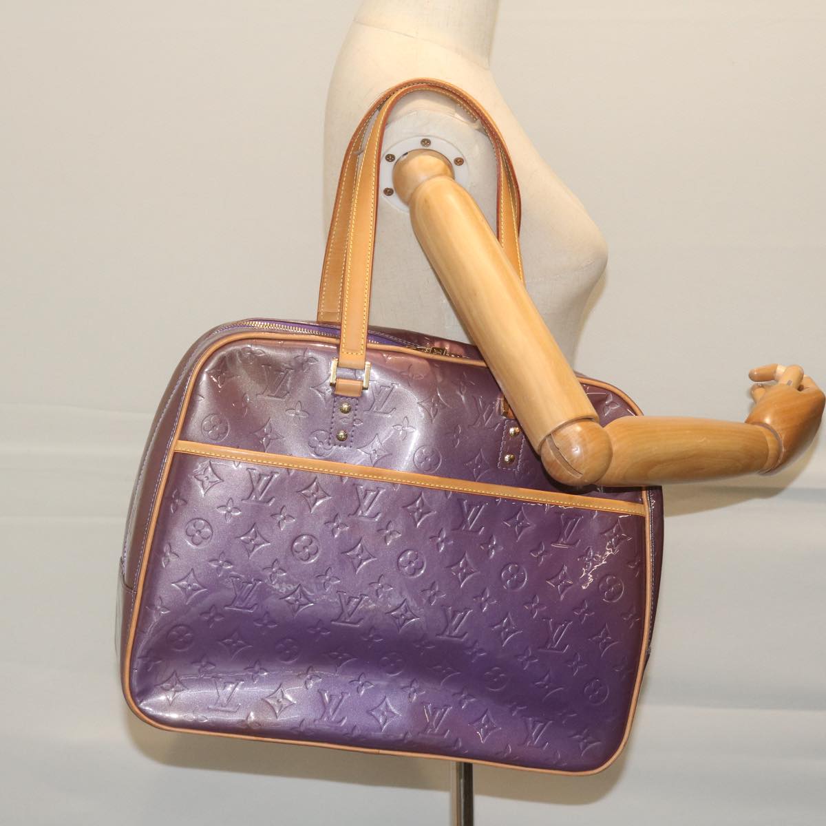 LOUIS VUITTON Monogram Vernis Sutton Hand Bag Purple Viole M91081 LV Auth 62247