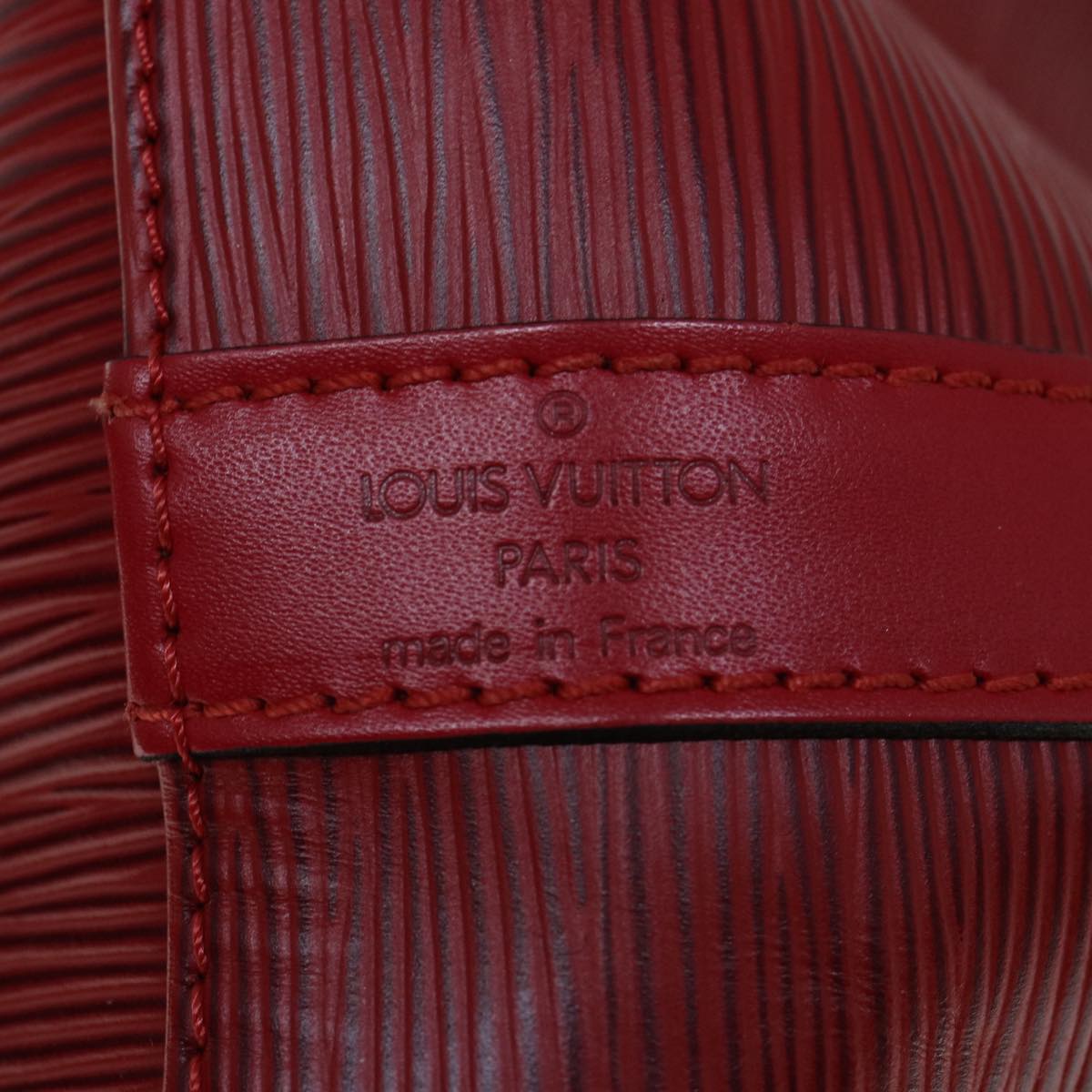 LOUIS VUITTON Epi Petit Noe Shoulder Bag Red M44107 LV Auth 62508