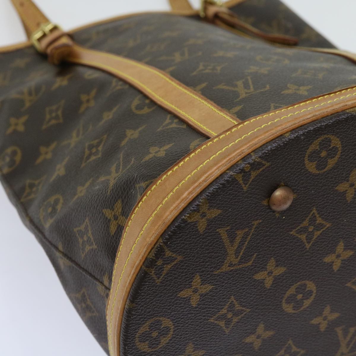 LOUIS VUITTON Monogram Bucket GM Shoulder Bag M42236 LV Auth 62601