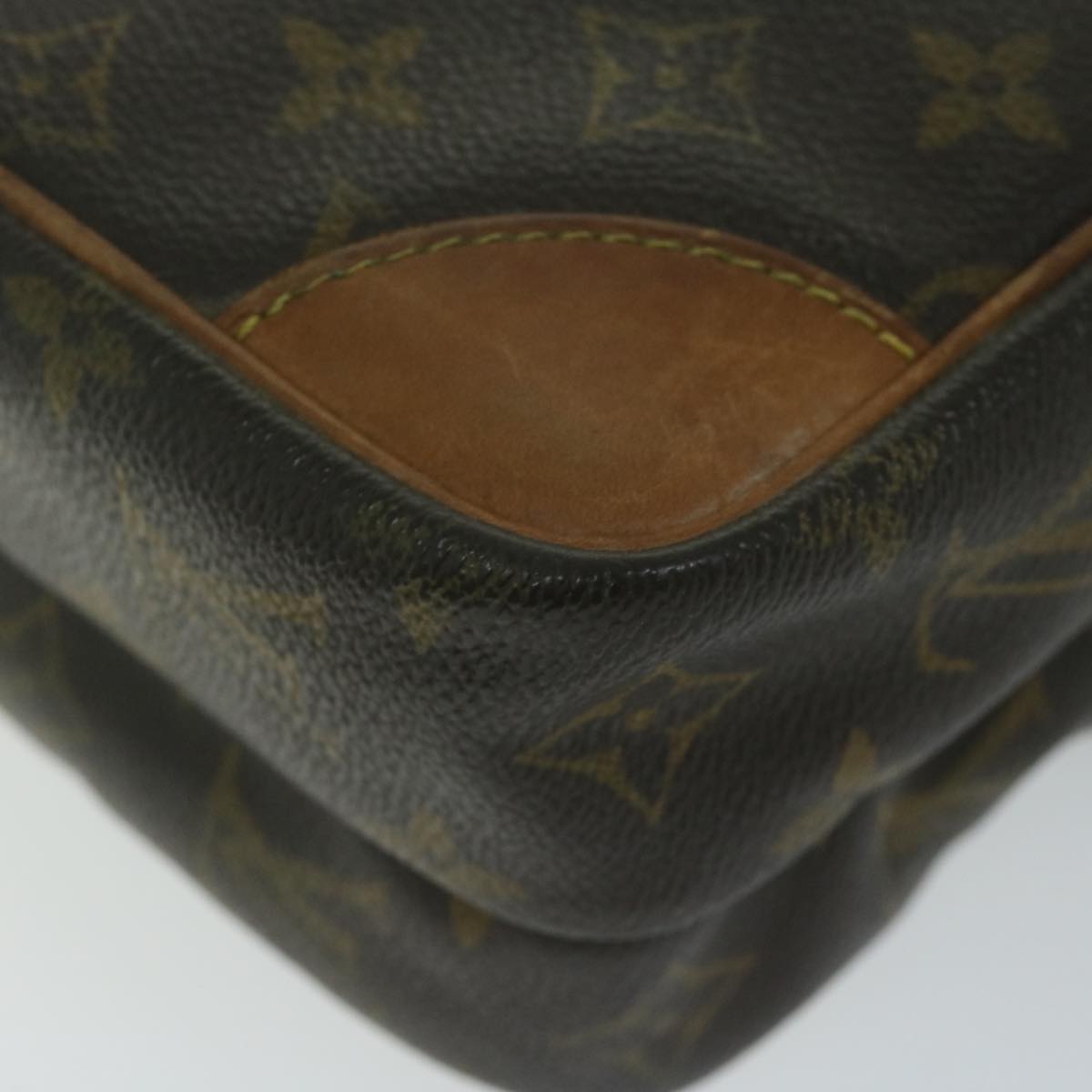 LOUIS VUITTON Monogram Amazon Shoulder Bag M45236 LV Auth 62832