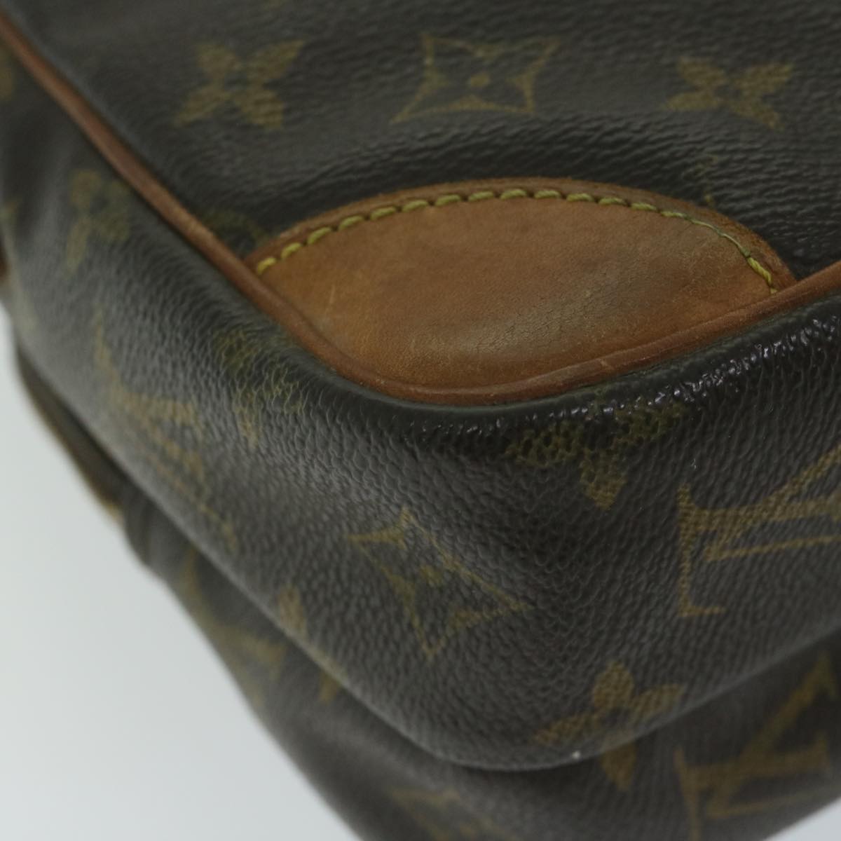 LOUIS VUITTON Monogram Amazon Shoulder Bag M45236 LV Auth 62832