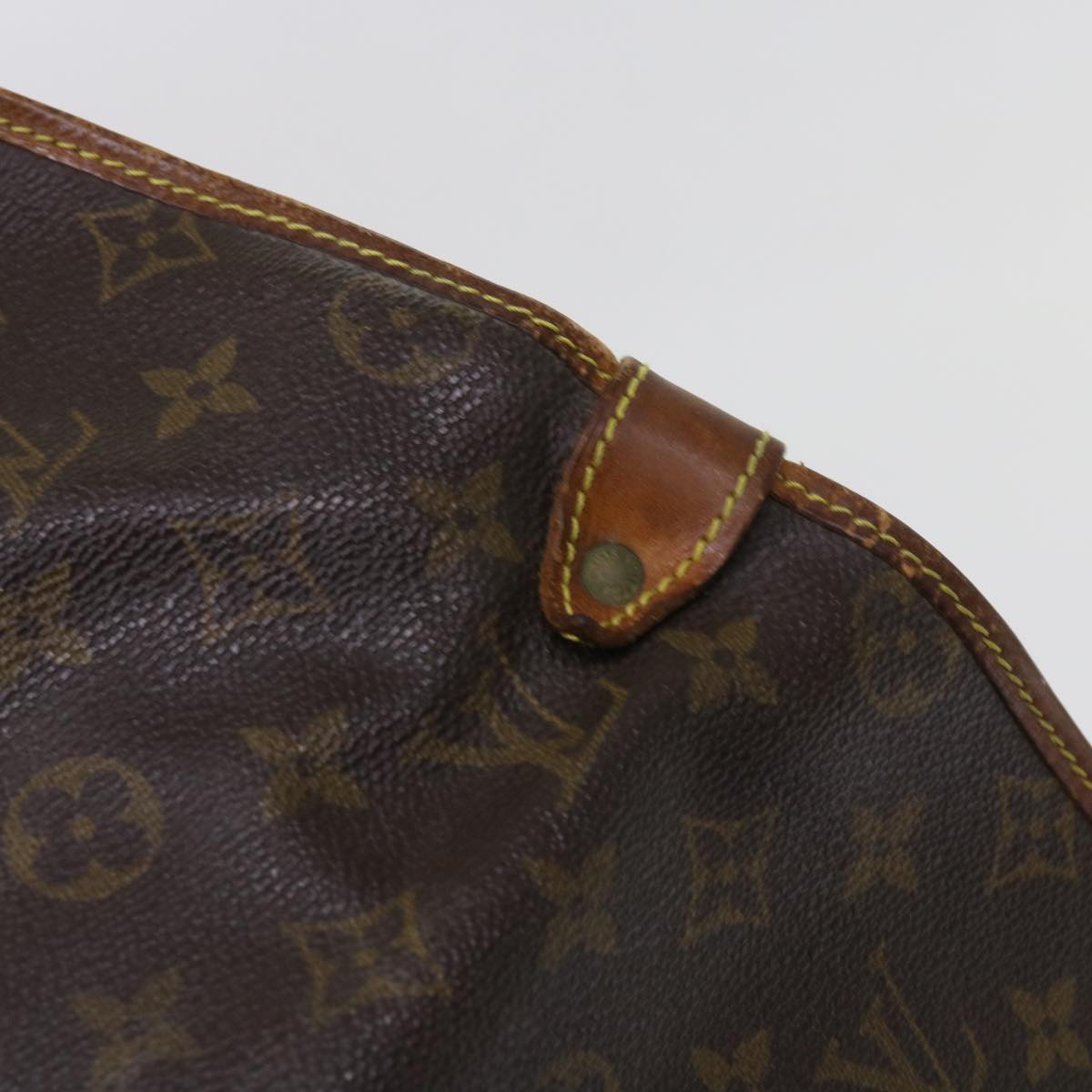 LOUIS VUITTON Monogram Saumur 35 Shoulder Bag M42254 LV Auth 62950