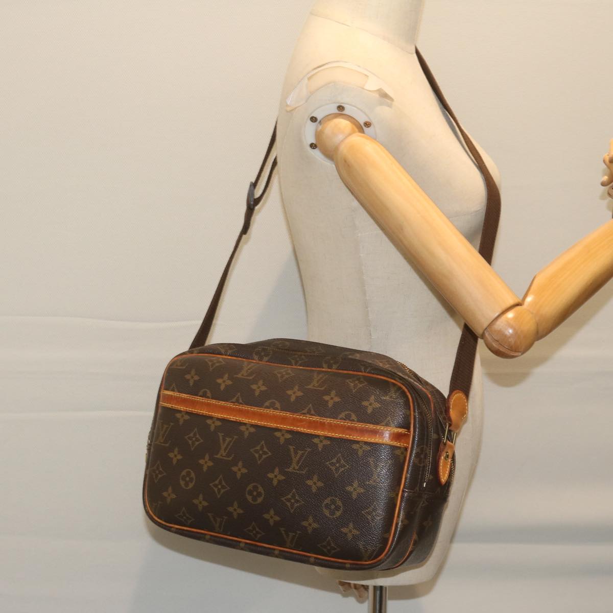 LOUIS VUITTON Monogram Reporter PM Shoulder Bag M45254 LV Auth 62988