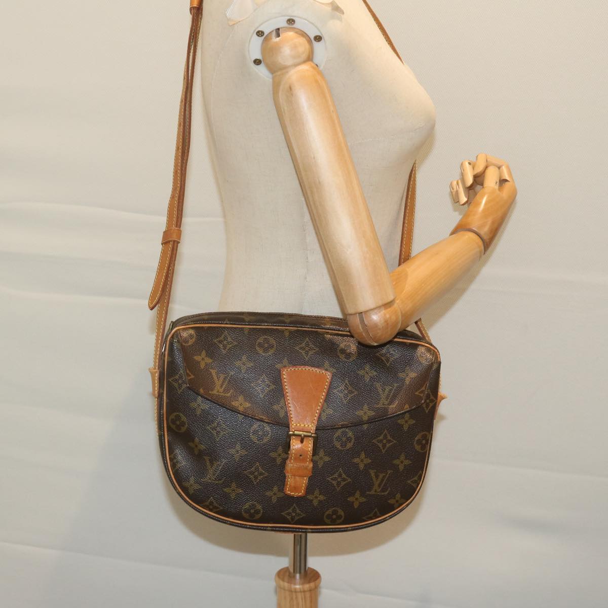 LOUIS VUITTON Monogram Jeune Fille GM Shoulder Bag M51225 LV Auth 63016