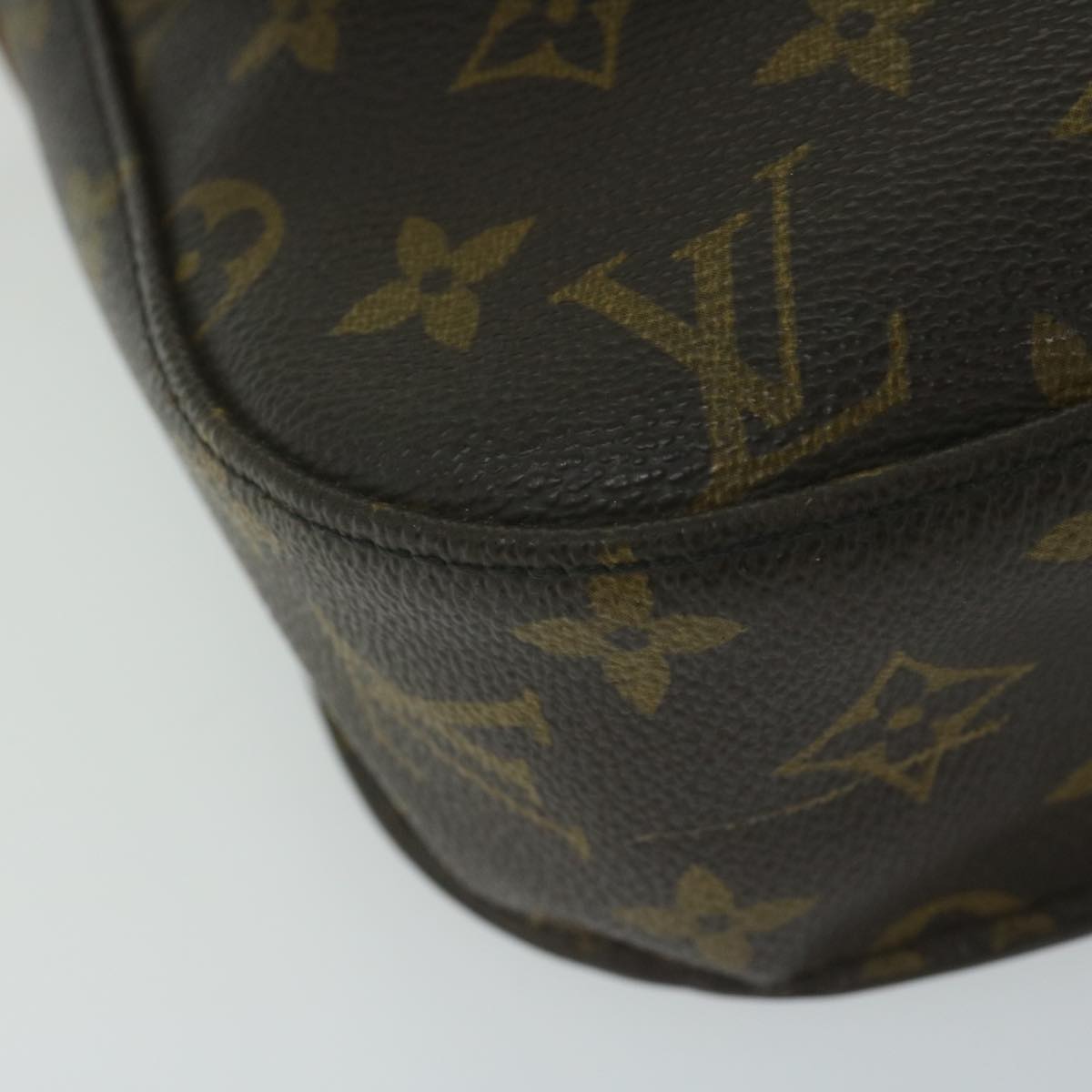 LOUIS VUITTON Monogram Saint Cloud GM Shoulder Bag M51242 LV Auth 63081