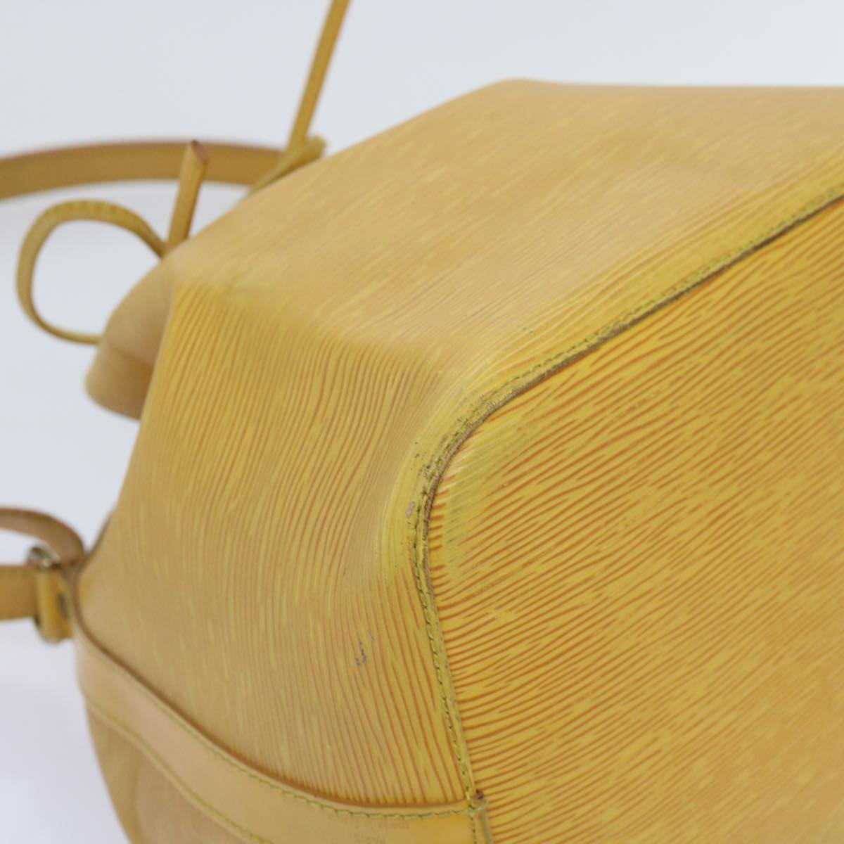 LOUIS VUITTON Epi Petit Noe Shoulder Bag Tassili Yellow M44109 LV Auth 63109