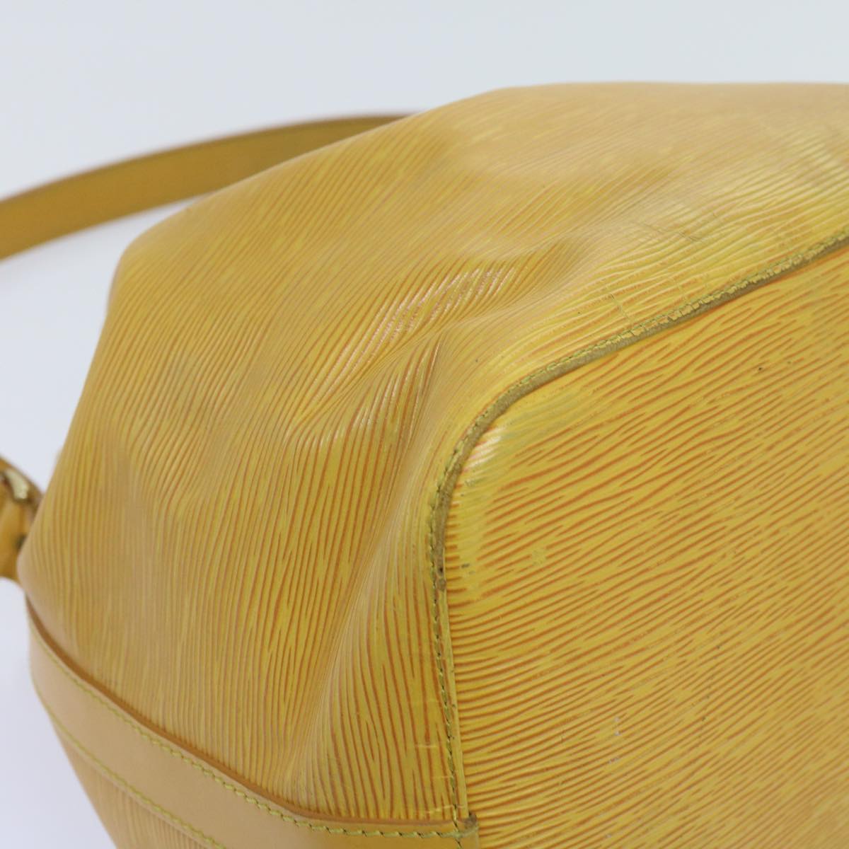 LOUIS VUITTON Epi Petit Noe Shoulder Bag Tassili Yellow M44109 LV Auth 63109