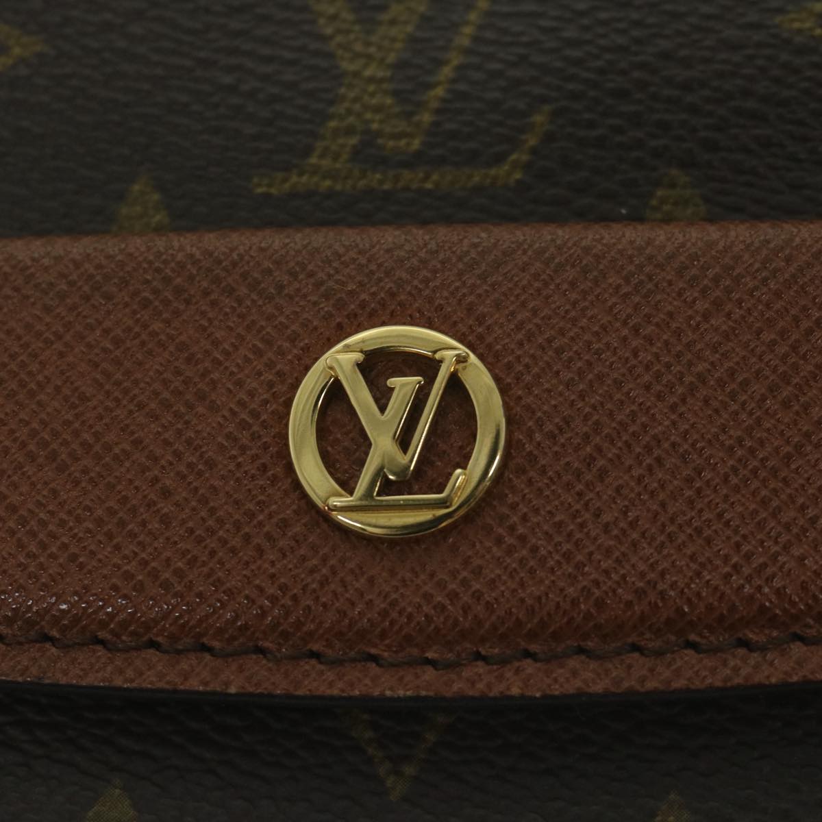 LOUIS VUITTON Monogram Bordeaux 27 Shoulder Bag M51797 LV Auth 63759