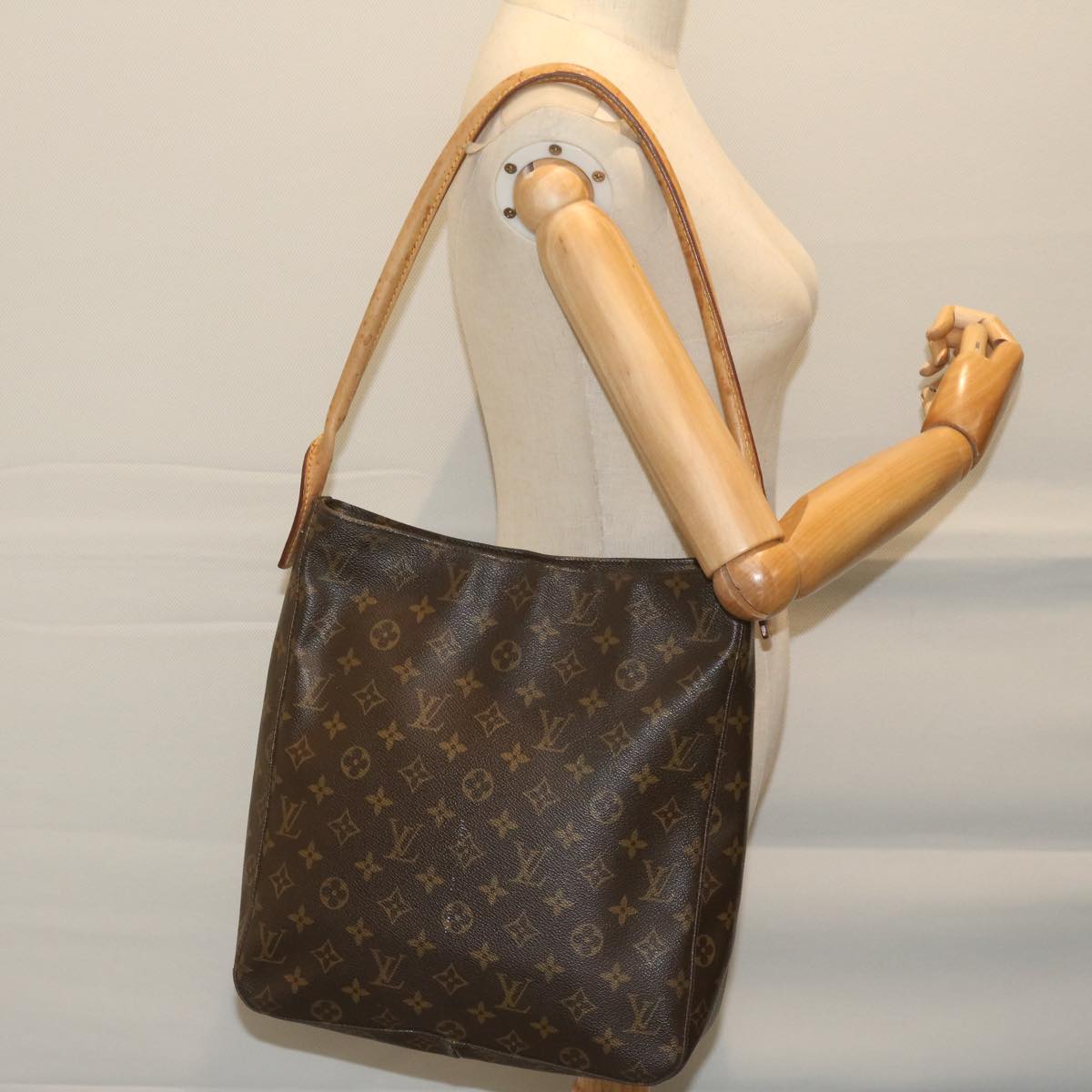 LOUIS VUITTON Monogram Looping GM Shoulder Bag M51145 LV Auth 63787