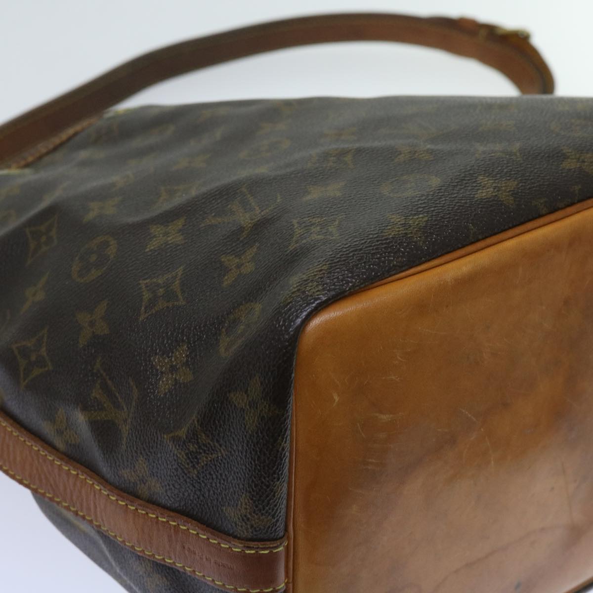 LOUIS VUITTON Monogram Petit Noe Shoulder Bag M42226 LV Auth 63788