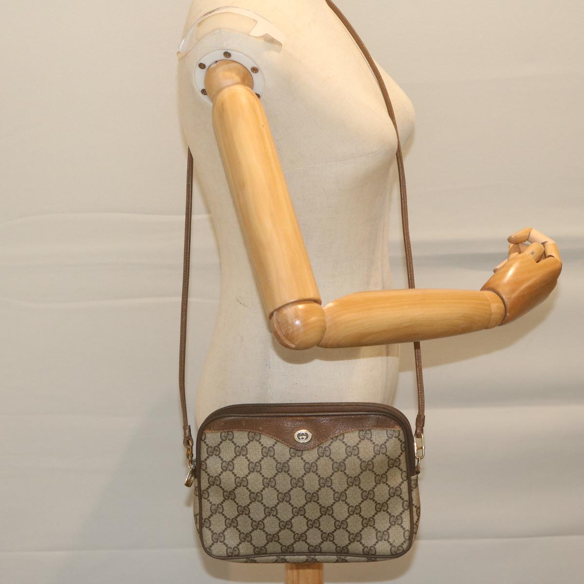 GUCCI GG Supreme Shoulder Bag PVC Leather Beige 56 02 068 Auth 63794