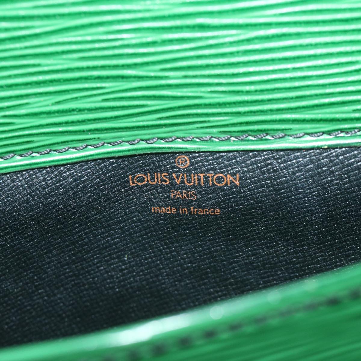 LOUIS VUITTON Epi Cartouchiere MM Shoulder Bag Green M52244 LV Auth 63945