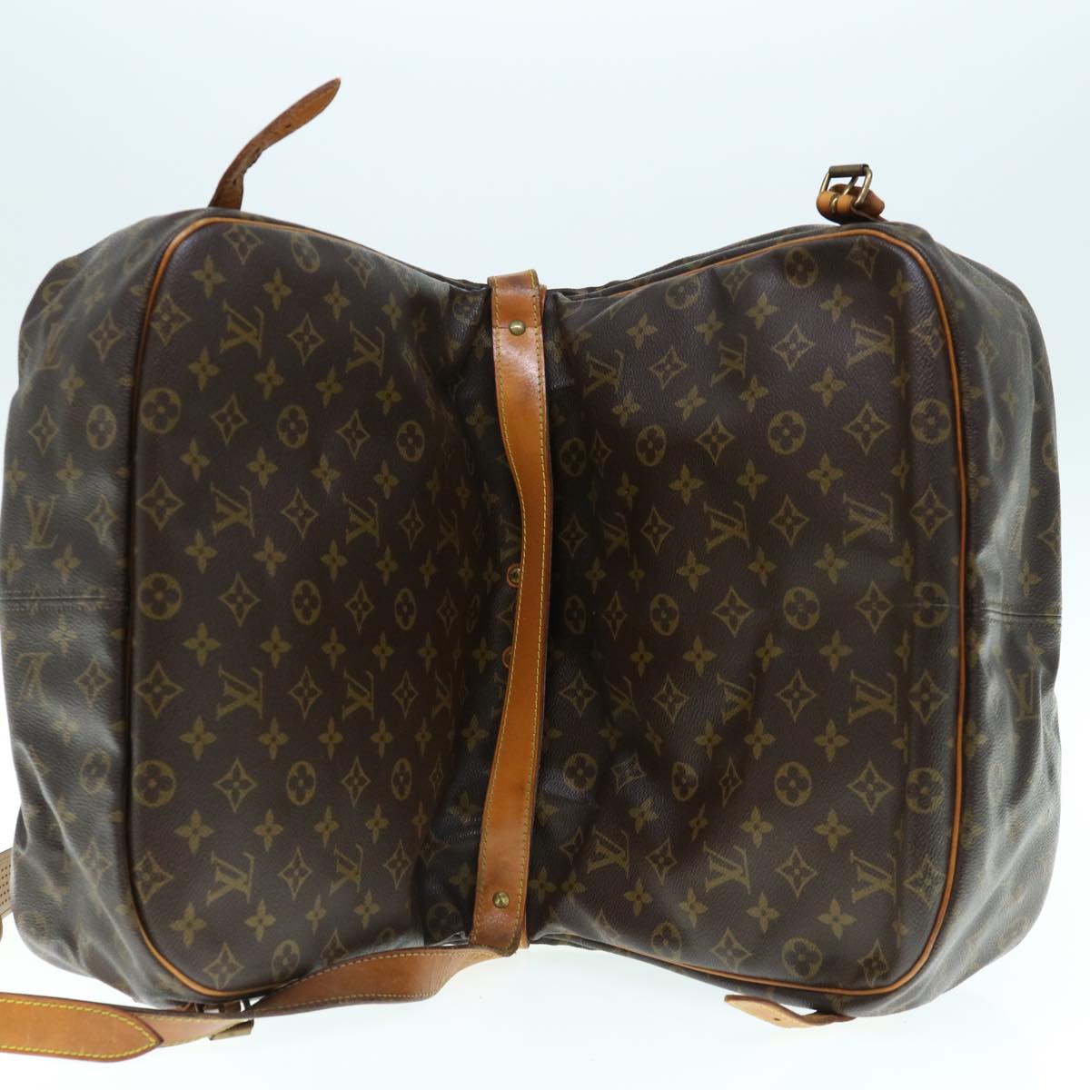 LOUIS VUITTON Monogram Saumur 35 Shoulder Bag M42254 LV Auth 63955