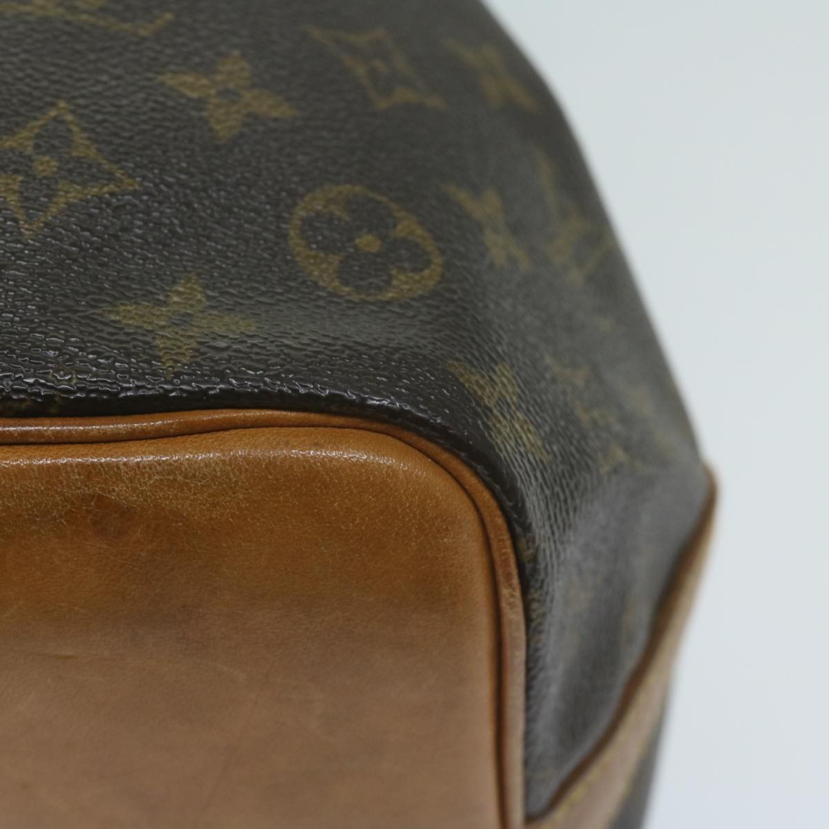 LOUIS VUITTON Monogram Petit Noe Shoulder Bag M42226 LV Auth 64090