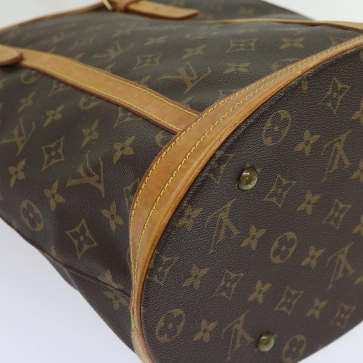 LOUIS VUITTON Monogram Bucket GM Shoulder Bag M42236 LV Auth 64243