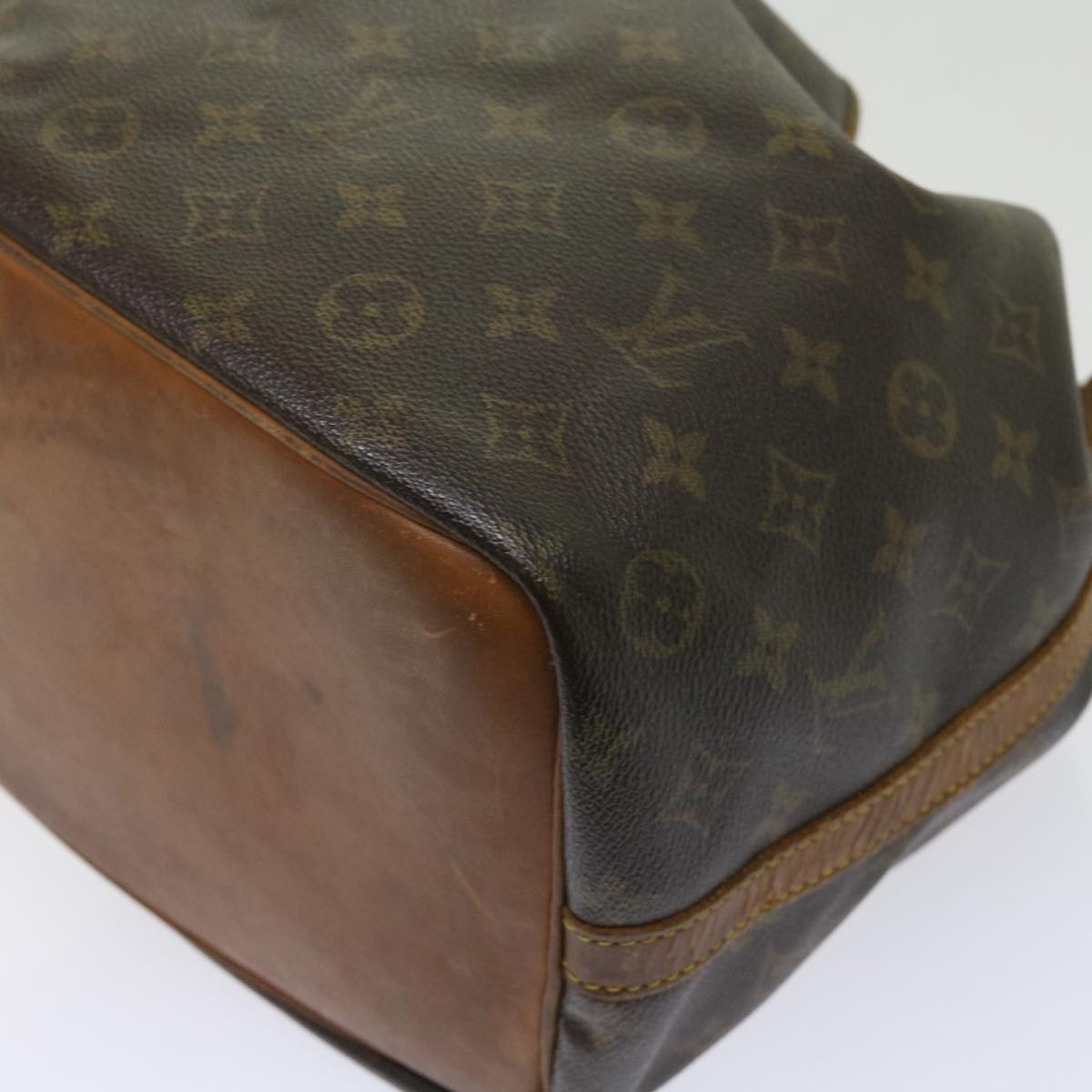 LOUIS VUITTON Monogram Petit Noe Shoulder Bag M42226 LV Auth 64260