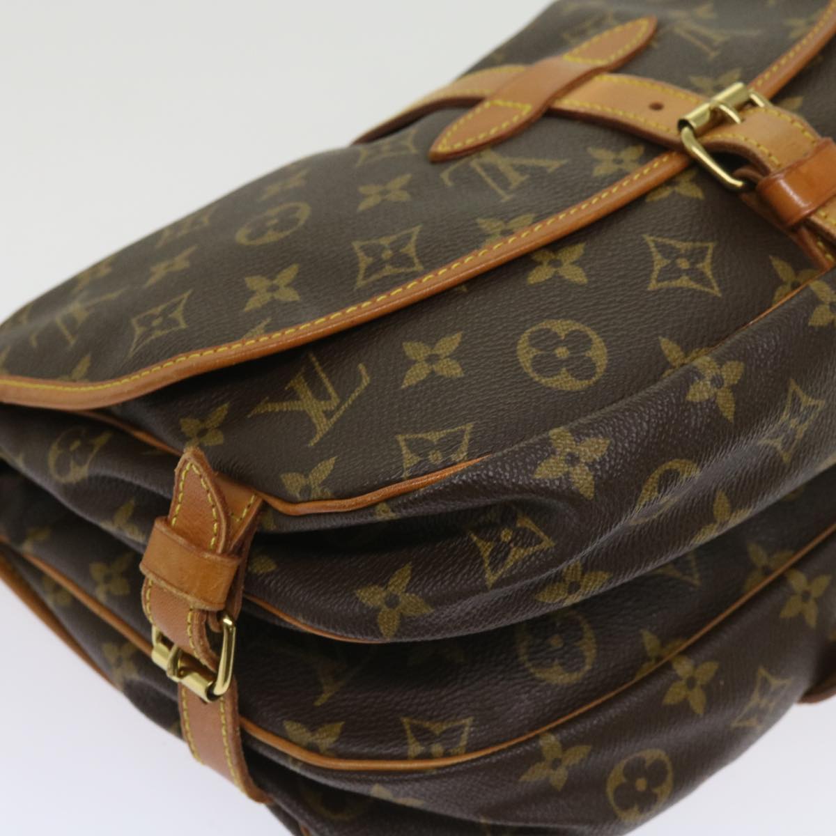 LOUIS VUITTON Monogram Saumur 30 Shoulder Bag M42256 LV Auth 64413