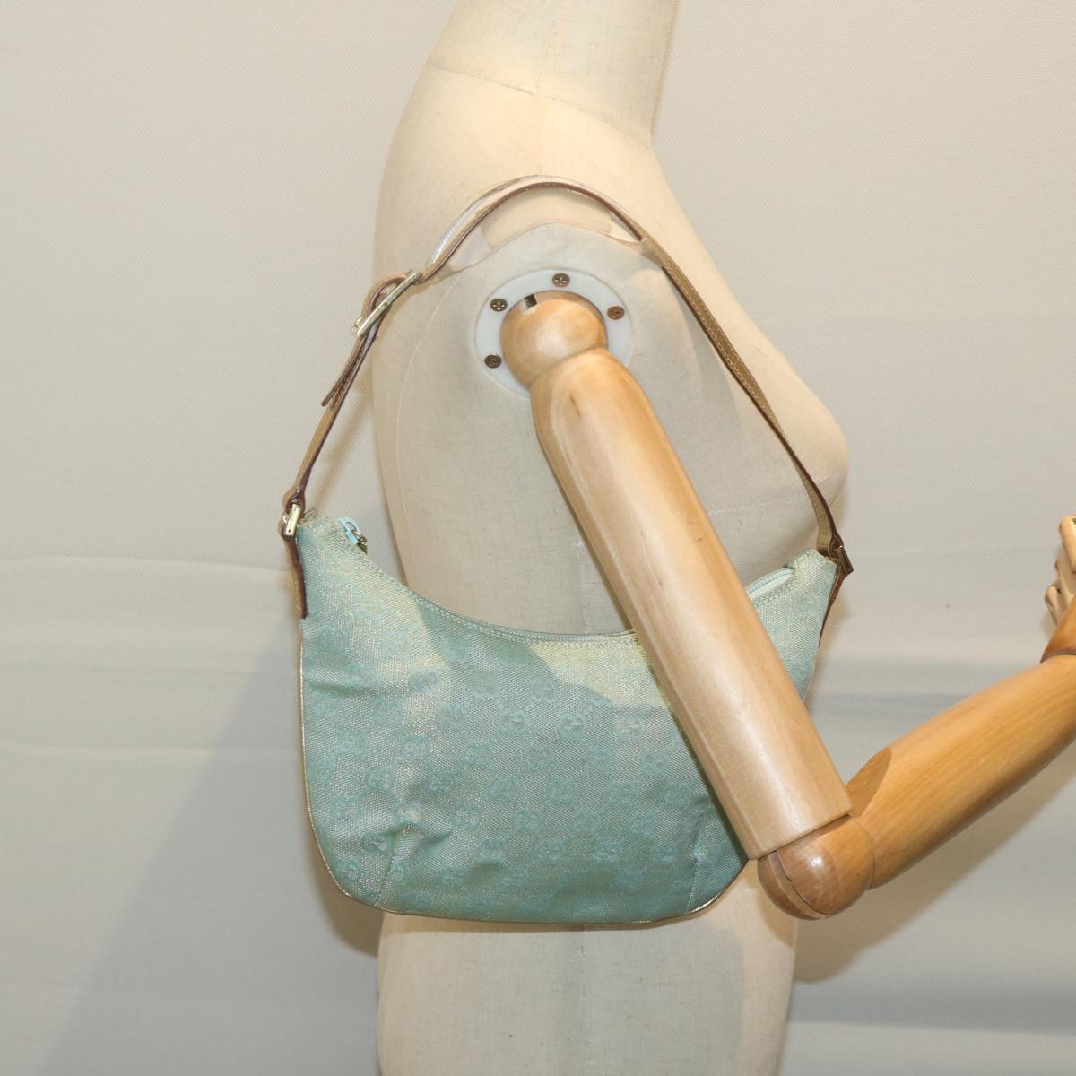 GUCCI GG Canvas Shoulder Bag Light Blue 005 0813 Auth 64527