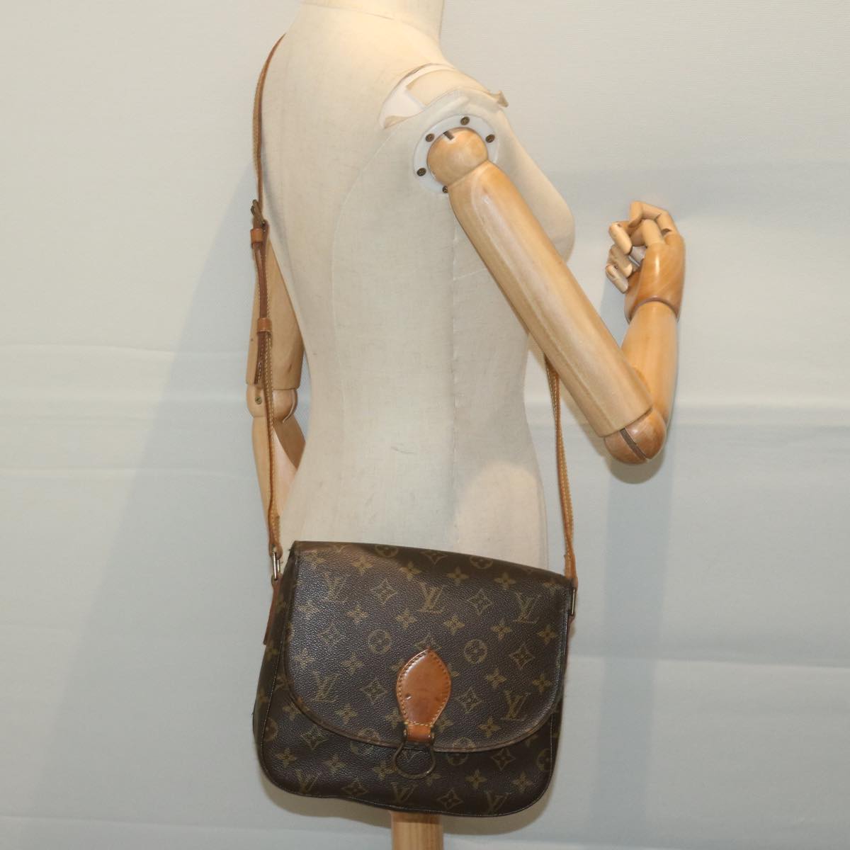 LOUIS VUITTON Monogram Saint Cloud GM Shoulder Bag M51242 LV Auth 64545