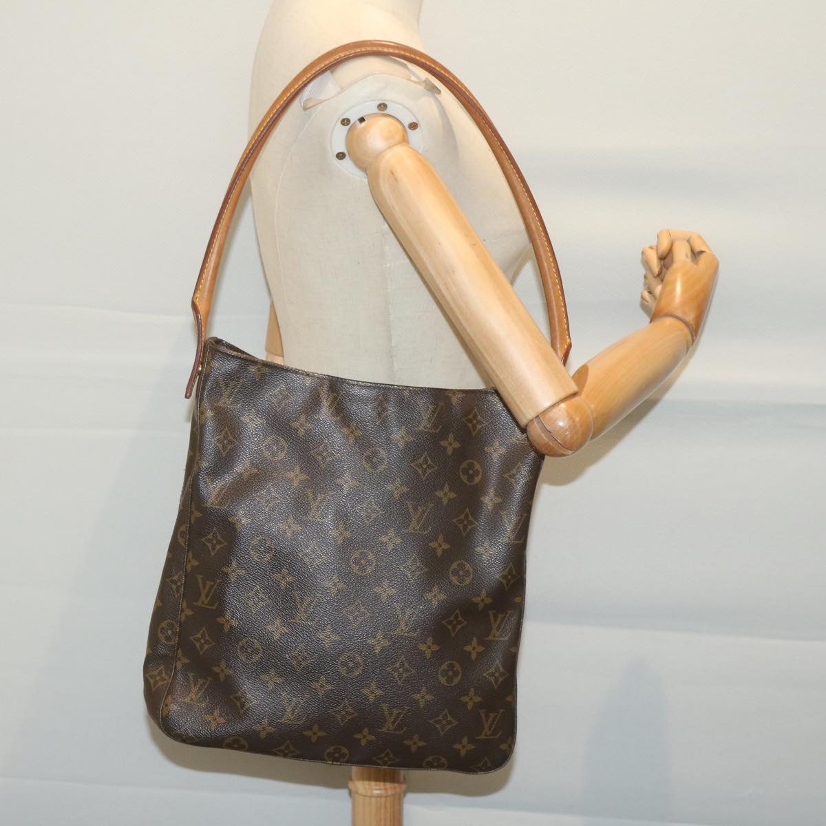 LOUIS VUITTON Monogram Looping GM Shoulder Bag M51145 LV Auth 64569