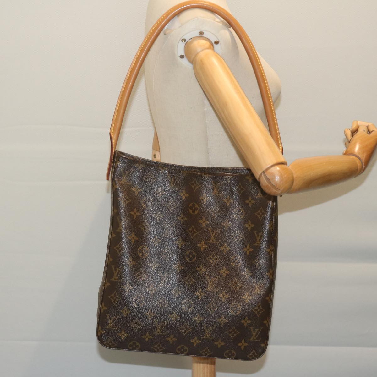 LOUIS VUITTON Monogram Looping GM Shoulder Bag M51145 LV Auth 64570