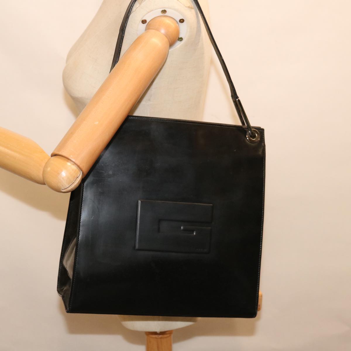 GUCCI Shoulder Bag Leather Black 001 1013 3037 Auth 64640