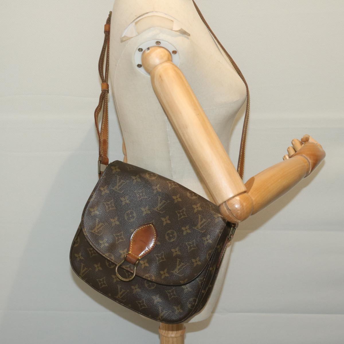 LOUIS VUITTON Monogram Saint Cloud GM Shoulder Bag M51242 LV Auth 64658