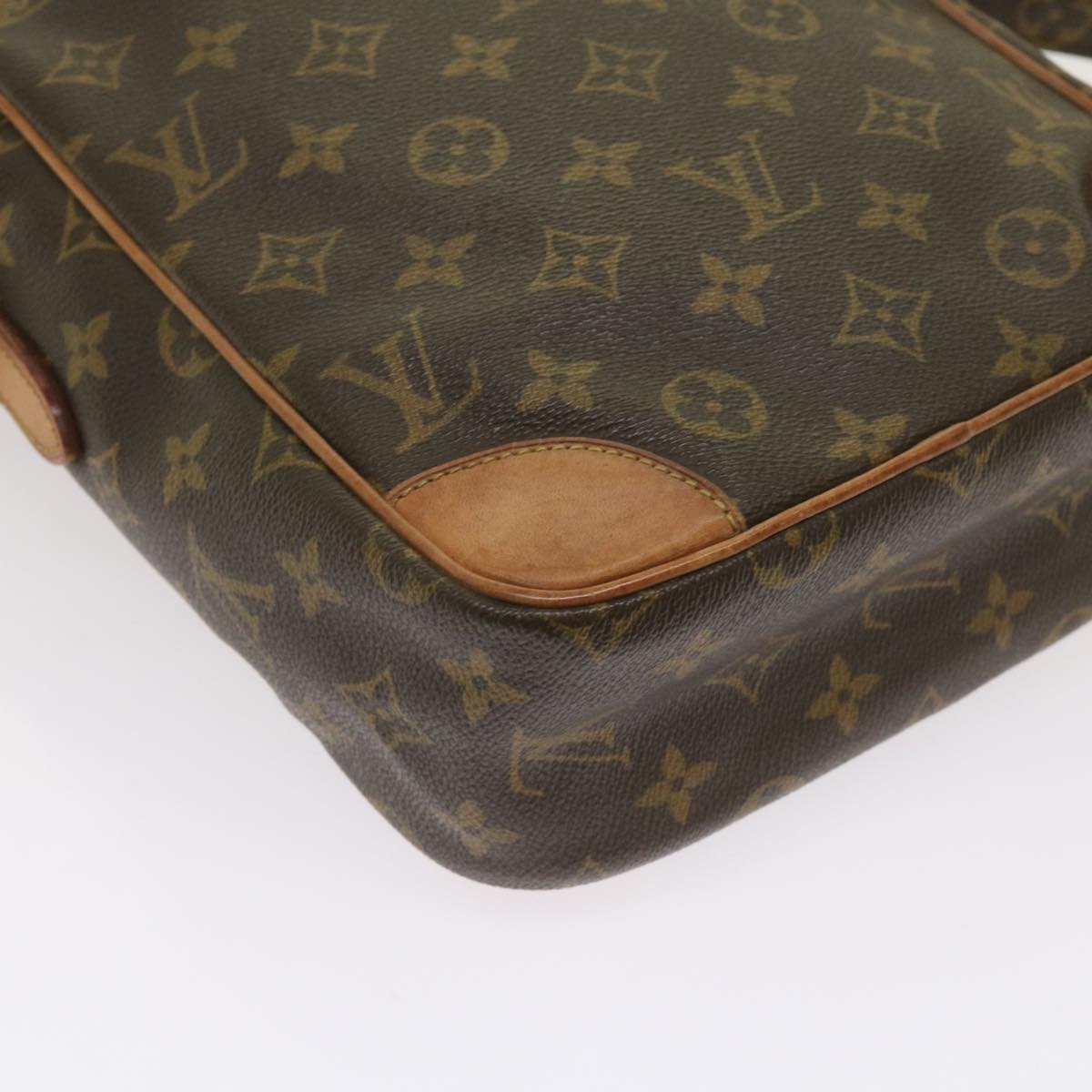 LOUIS VUITTON Monogram Danube MM Shoulder Bag M45264 LV Auth 64717