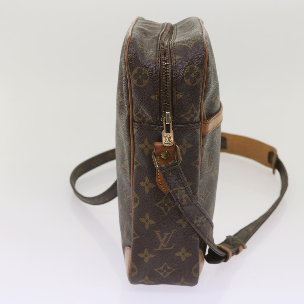 LOUIS VUITTON Monogram Danube MM Shoulder Bag M45264 LV Auth 64717