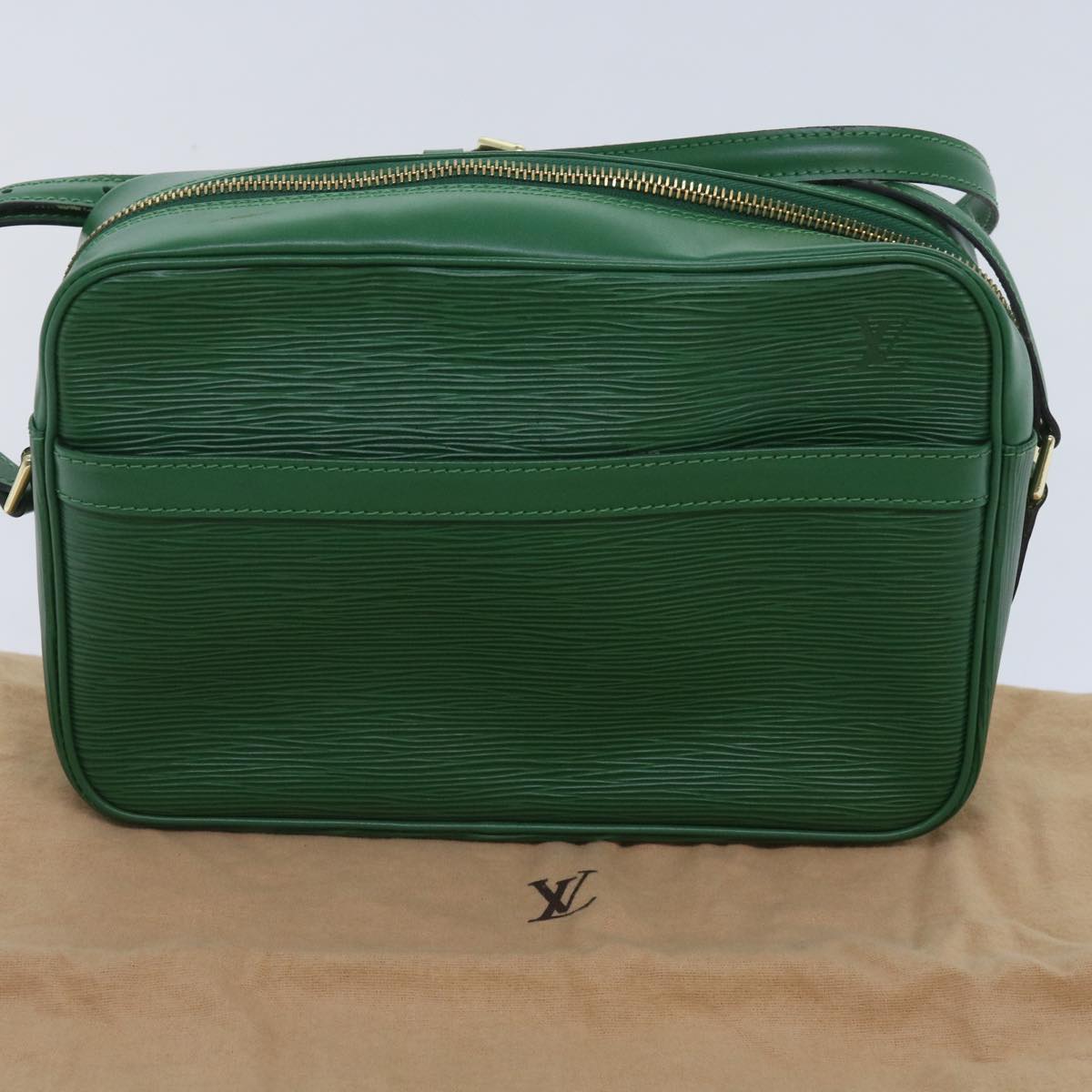 LOUIS VUITTON Epi Trocadero 27 Shoulder Bag Green M52314 LV Auth 64799