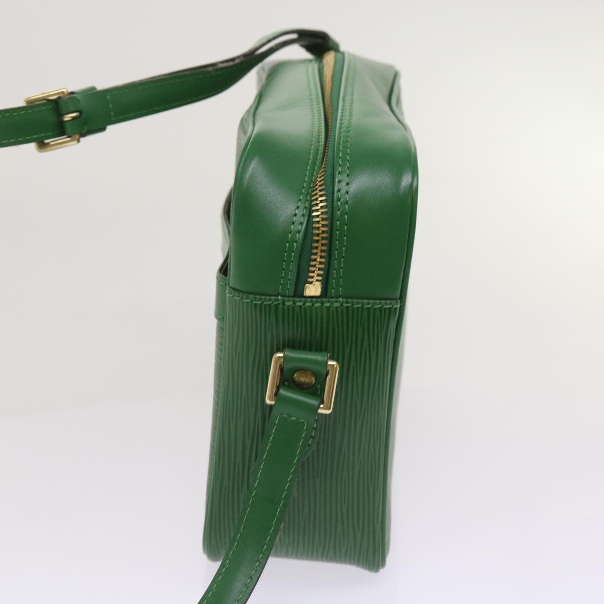 LOUIS VUITTON Epi Trocadero 27 Shoulder Bag Green M52314 LV Auth 64799