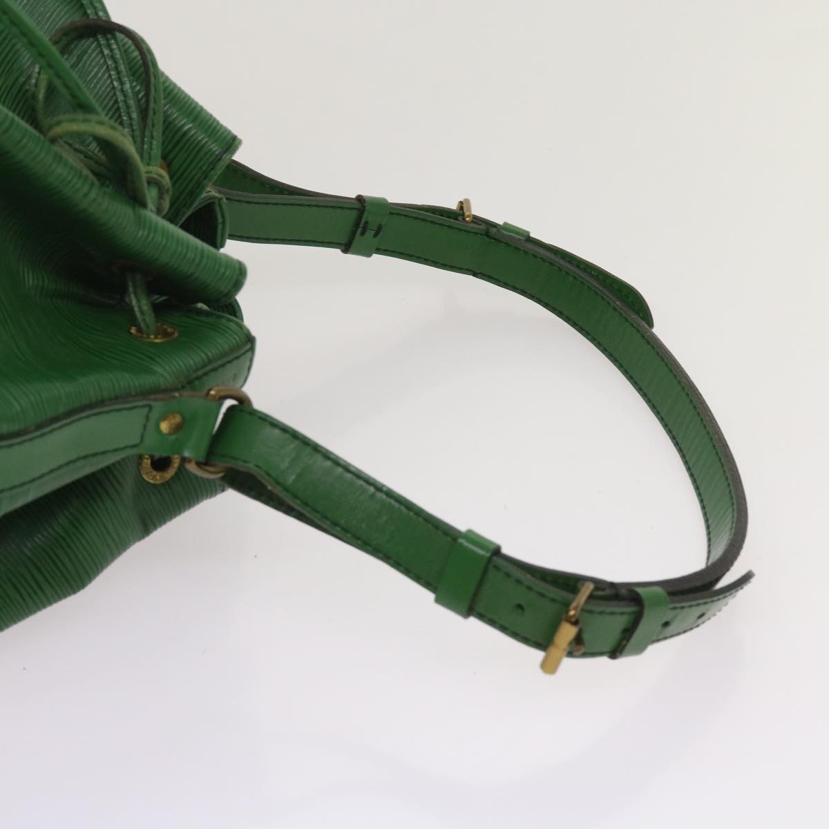 LOUIS VUITTON Epi Noe Shoulder Bag Green M44004 LV Auth 64833