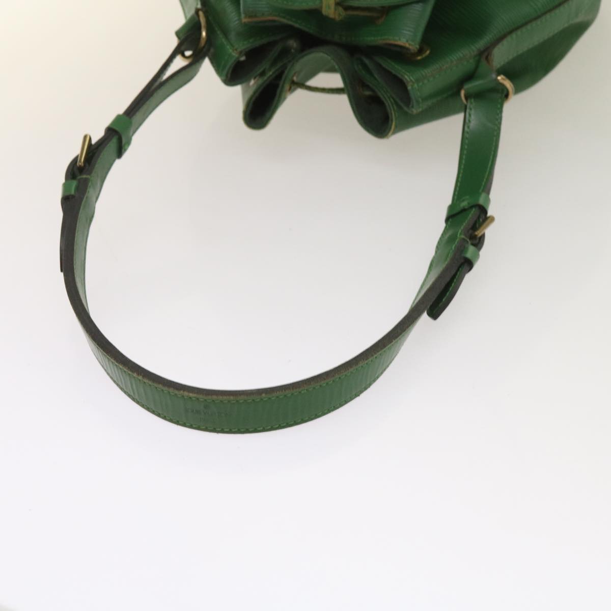 LOUIS VUITTON Epi Noe Shoulder Bag Green M44004 LV Auth 64834