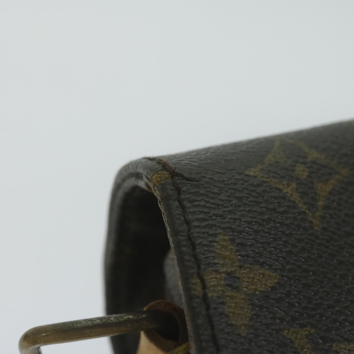 LOUIS VUITTON Monogram Cartouchiere MM Shoulder Bag M51253 LV Auth 64946